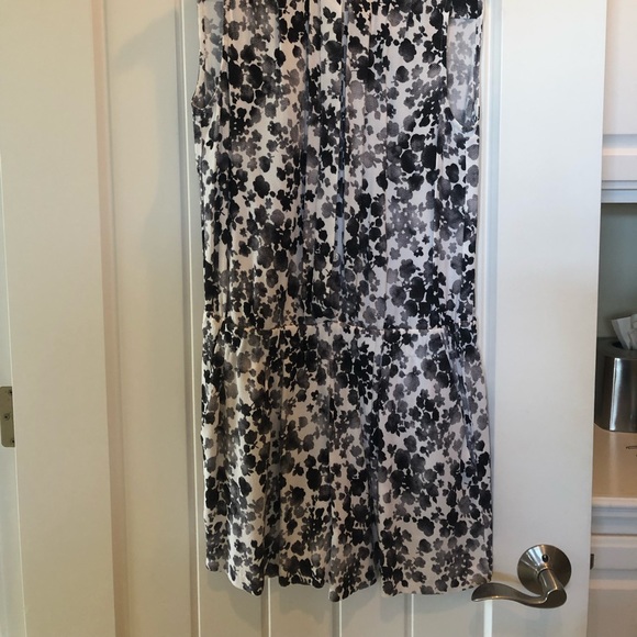 Michael Kors Sleeveless Romper - Picture 2 of 2